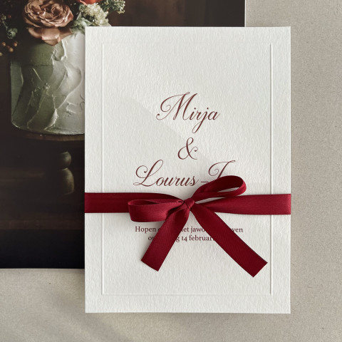 Letterpress trouwkaart met strik | Studio Sproet