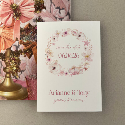 Save the date bloemenkrans pastel | Studio Sproet