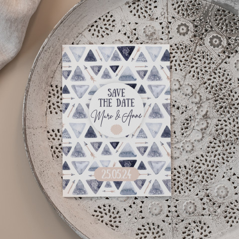 STD Ibiza blue beach wedding | Studio Sproet